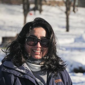 Meet your Posher, Paola